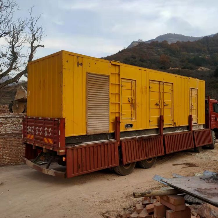 南岗200kW 发电机组在带电阻性负载时，输出功率会受到哪些因素的影响？