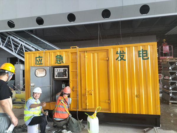 南岗怎样判断空气滤清器是否需要更换？